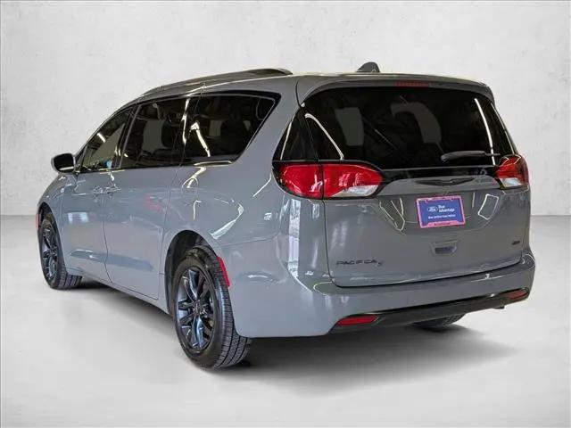2020 Chrysler Pacifica AWD Launch Edition