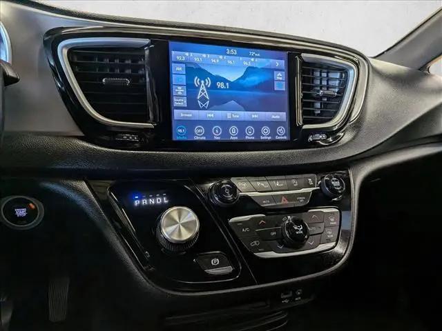 2020 Chrysler Pacifica AWD Launch Edition