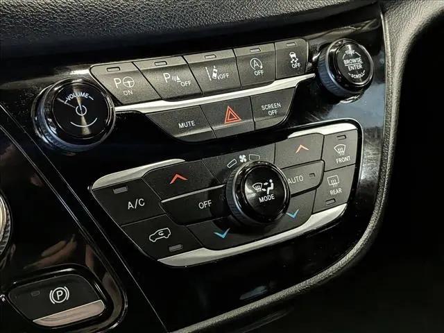 2020 Chrysler Pacifica AWD Launch Edition