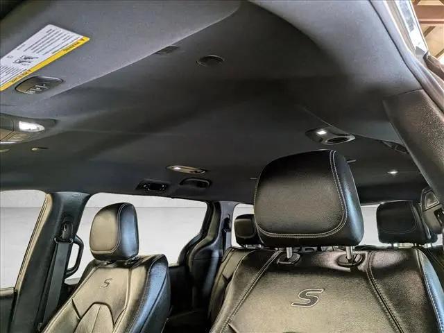 2020 Chrysler Pacifica AWD Launch Edition