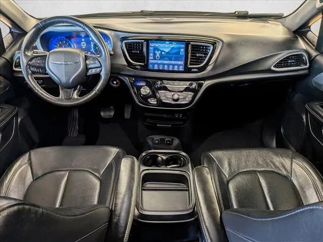 2020 Chrysler Pacifica AWD Launch Edition