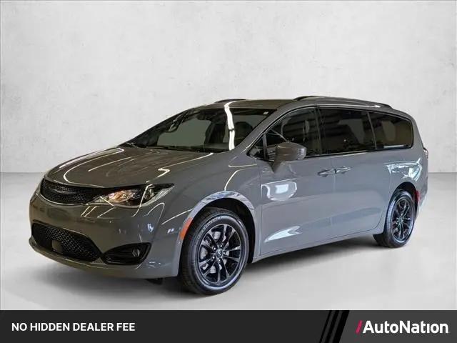 2020 Chrysler Pacifica AWD Launch Edition for sale in Amherst, OH