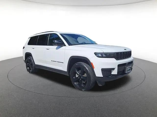 2023 Jeep Grand Cherokee L Altitude 4x4