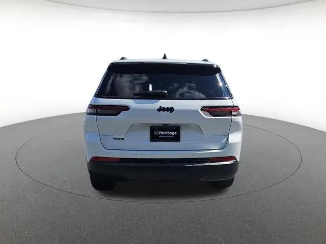2023 Jeep Grand Cherokee L Altitude 4x4