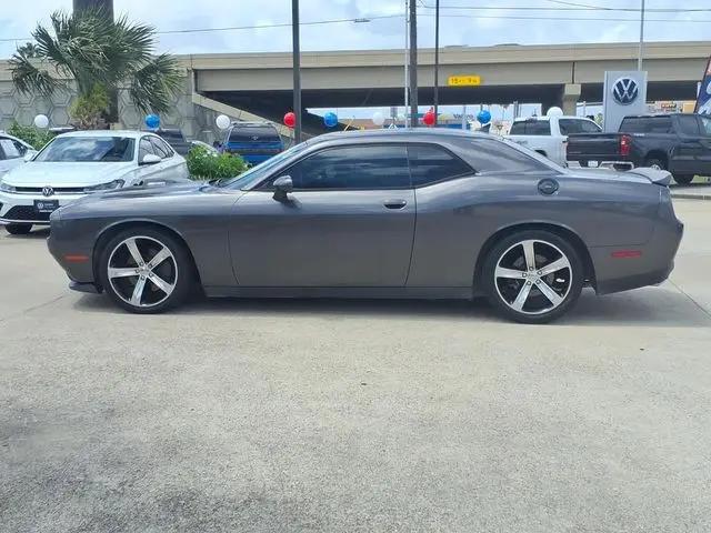 2015 Dodge Challenger R/T Shaker