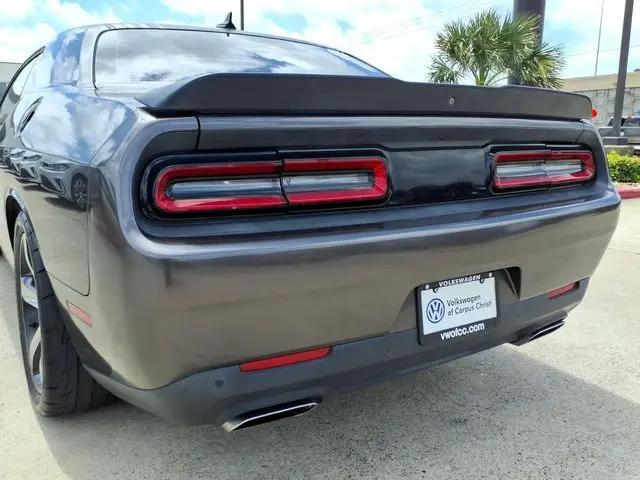 2015 Dodge Challenger R/T Shaker