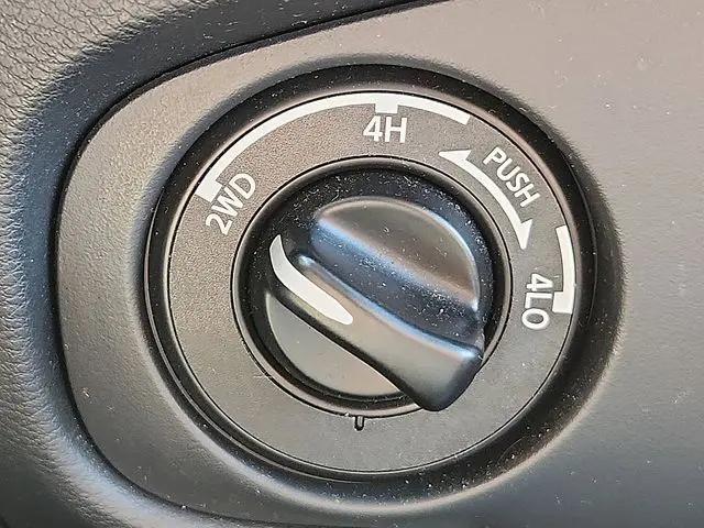 2023 Nissan Frontier Crew Cab SV 4x4