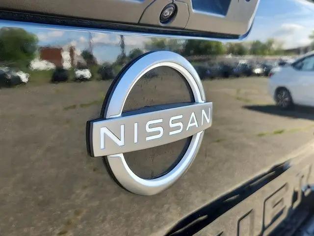 2023 Nissan Frontier Crew Cab SV 4x4