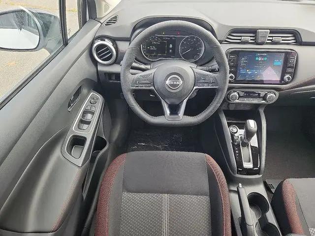 2025 Nissan Versa 1.6 SR