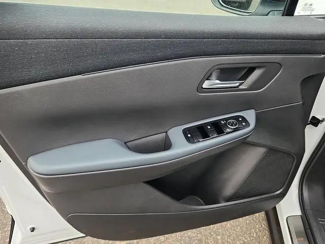 2026 Nissan LEAF SV+