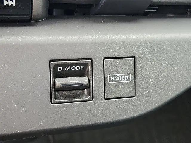 2026 Nissan LEAF SV+