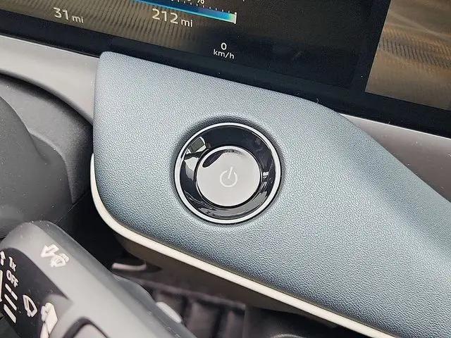 2026 Nissan LEAF SV+