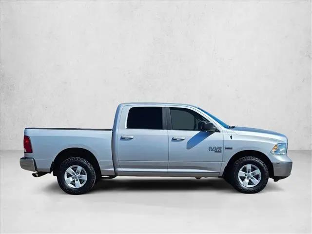 2019 Ram 1500 Classic SLT Crew Cab 4x4 5'7" Box
