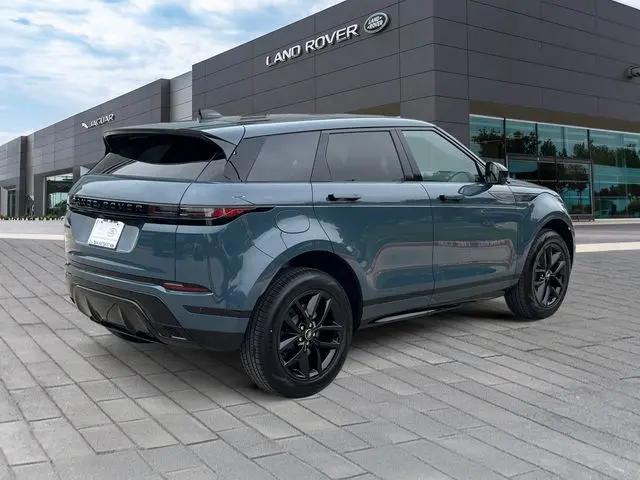 2026 Land Rover Range Rover Evoque Dynamic SE