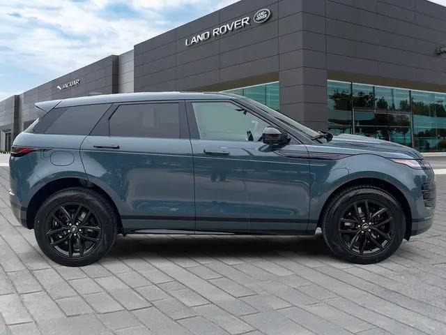 2026 Land Rover Range Rover Evoque Dynamic SE