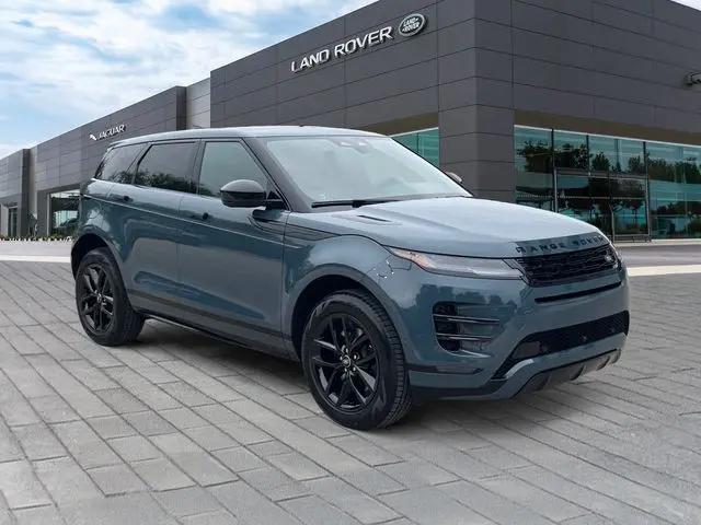 2026 Land Rover Range Rover Evoque Dynamic SE