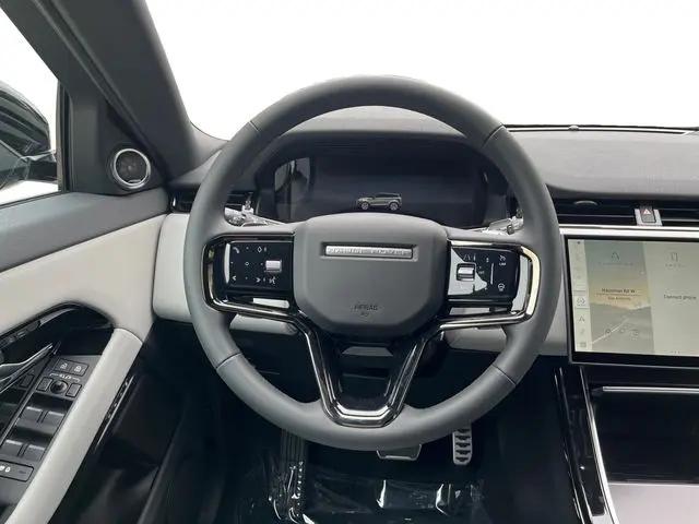 2026 Land Rover Range Rover Evoque Dynamic SE