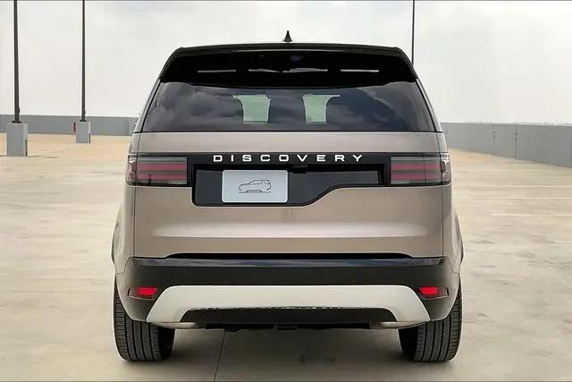 2025 Land Rover Discovery P360 Metropolitan Edition