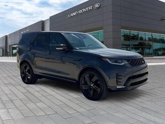 2025 Land Rover Discovery P360 Dynamic SE