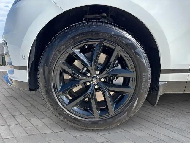 2026 Land Rover Range Rover Velar P250 Dynamic SE
