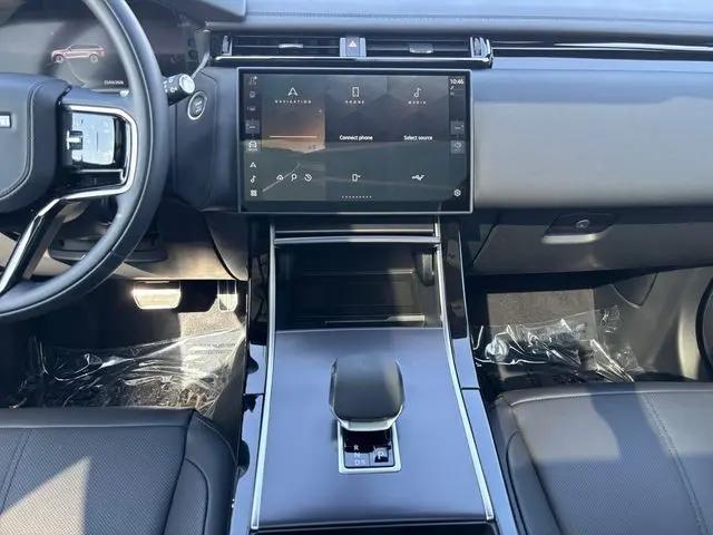 2026 Land Rover Range Rover Velar P250 Dynamic SE