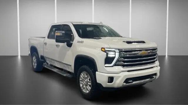 2024 Chevrolet Silverado 2500HD 4WD Crew Cab Standard Bed High Country