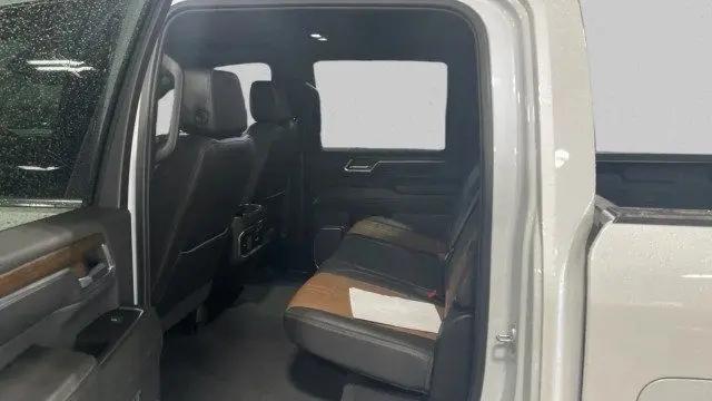 2024 Chevrolet Silverado 2500HD 4WD Crew Cab Standard Bed High Country