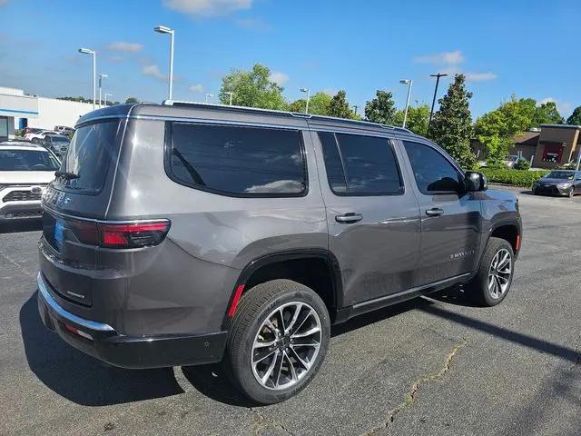 2022 Jeep Wagoneer Series III 4x4