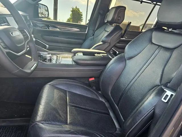 2022 Jeep Wagoneer Series III 4x4
