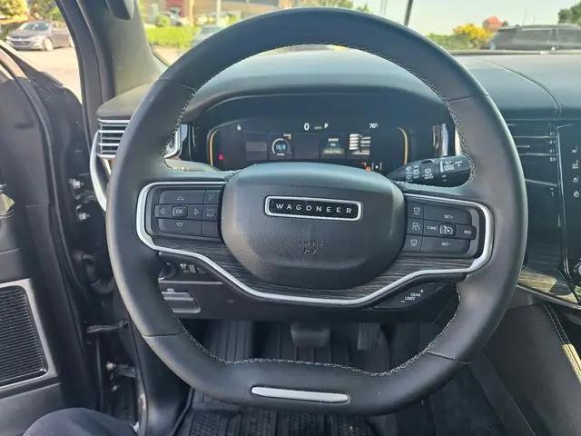 2022 Jeep Wagoneer Series III 4x4