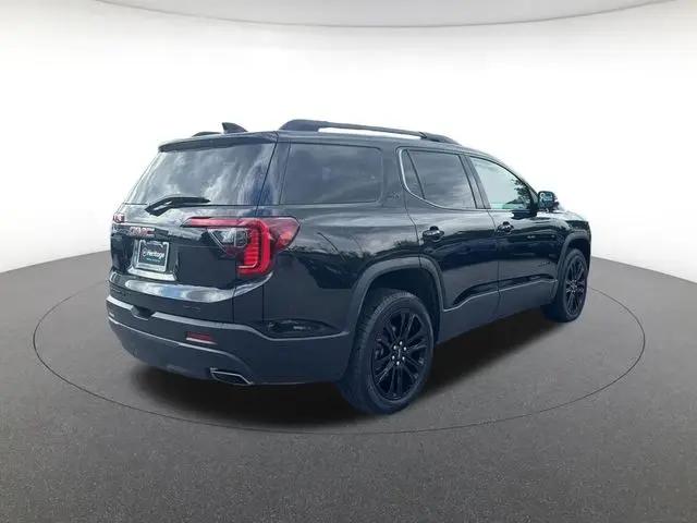 2023 GMC Acadia AWD SLT