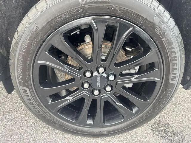 2023 GMC Acadia AWD SLT