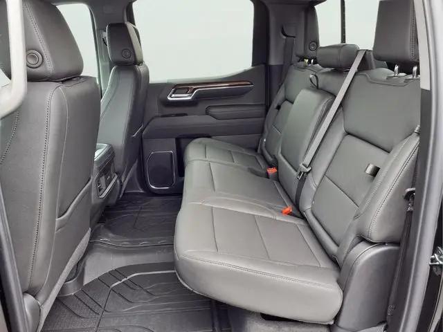 2026 Chevrolet Silverado 1500 4WD Crew Cab Short Bed RST