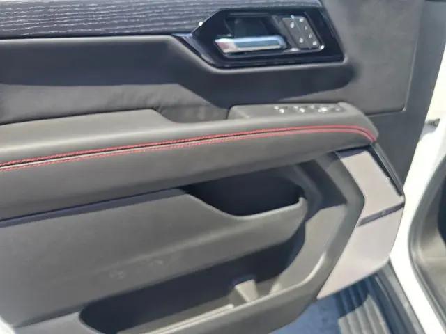 2026 GMC Yukon 4WD AT4 Ultimate