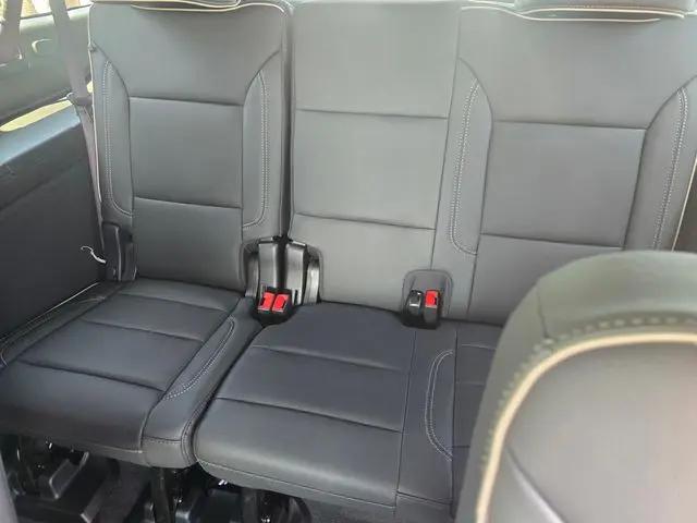 2026 GMC Yukon XL 2WD Elevation