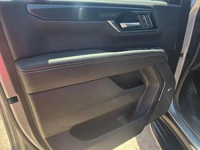2026 GMC Yukon XL 2WD Elevation