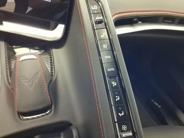 2021 Chevrolet Corvette Stingray RWD Convertible 3LT
