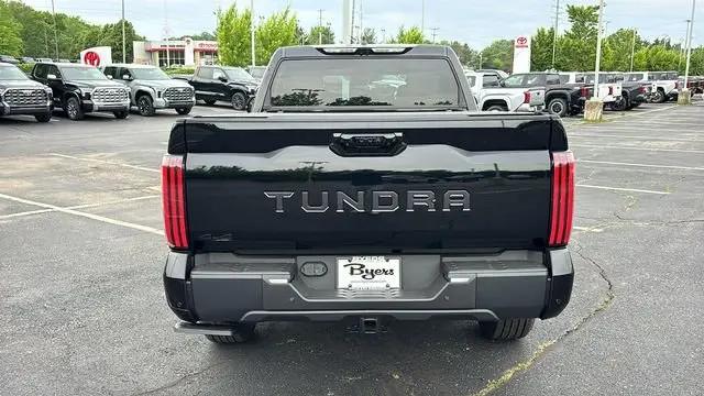 2026 Toyota Tundra Limited CrewMax 6.5' Bed