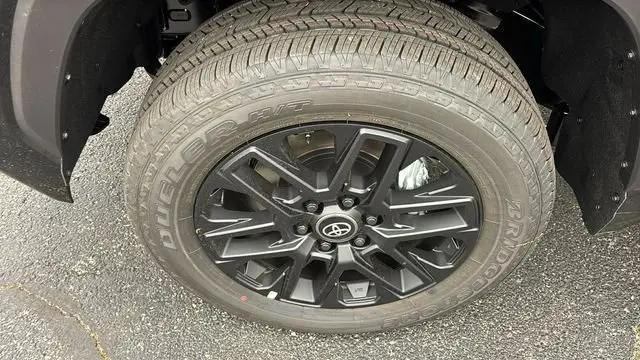 2026 Toyota Tundra Limited CrewMax 6.5' Bed