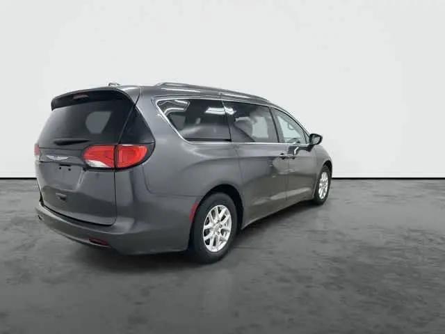 2020 Chrysler Voyager LXI