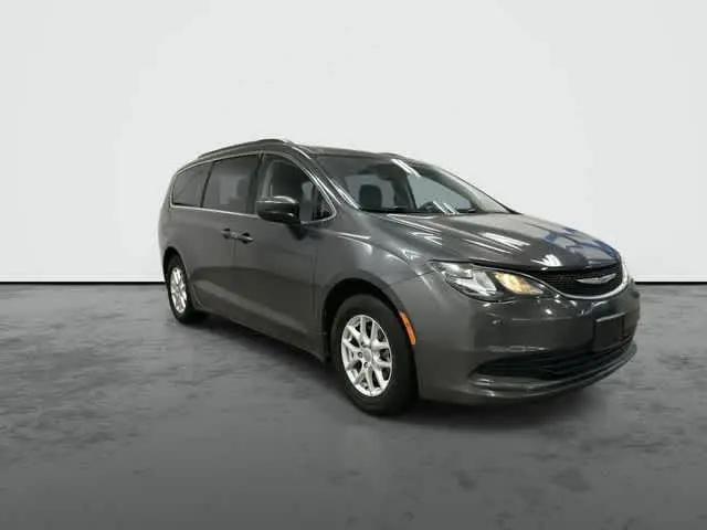 2020 Chrysler Voyager LXI