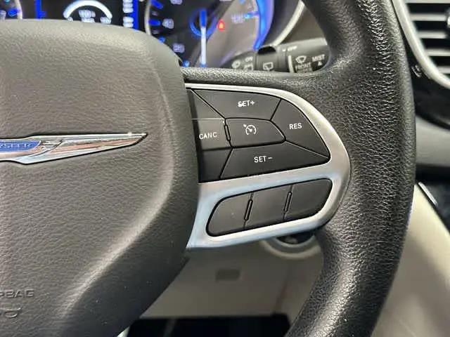 2020 Chrysler Voyager LXI