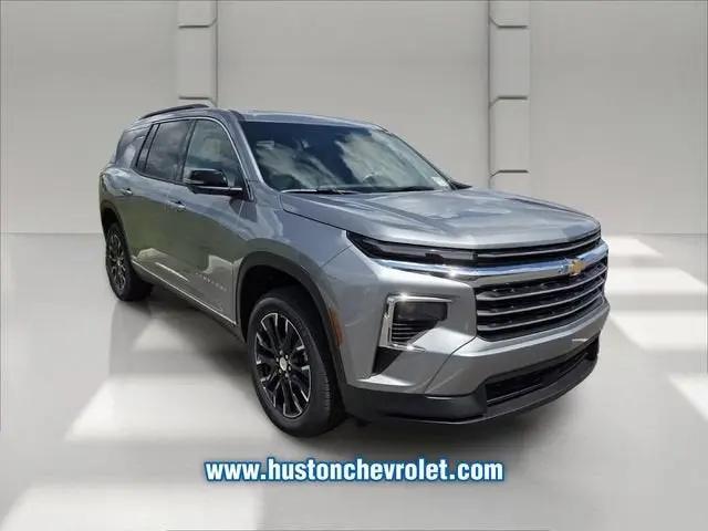 2026 Chevrolet Traverse FWD LT