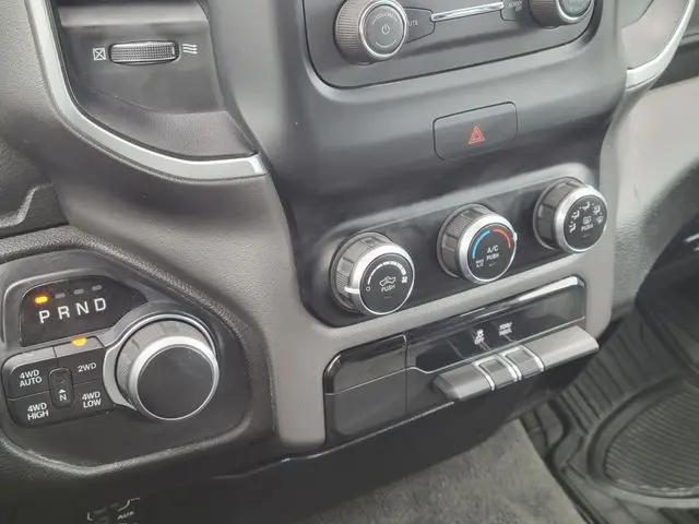 2020 Ram 1500 Big Horn Quad Cab 4x4 6'4" Box