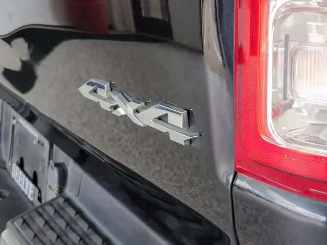 2020 Ram 1500 Big Horn Quad Cab 4x4 6'4" Box
