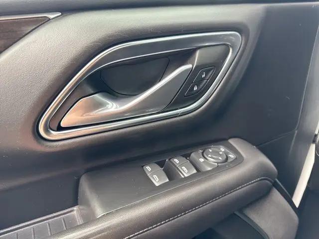 2022 GMC Yukon 4WD SLE