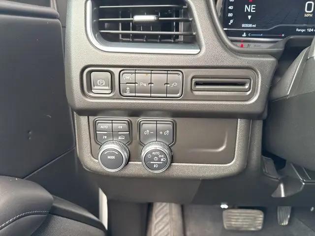 2022 GMC Yukon 4WD SLE