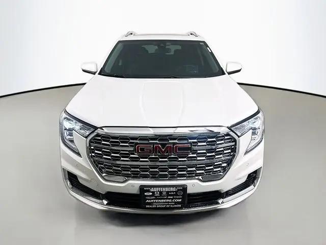2024 GMC Terrain AWD Denali