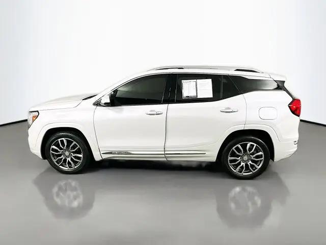 2024 GMC Terrain AWD Denali