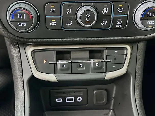 2024 GMC Terrain AWD Denali